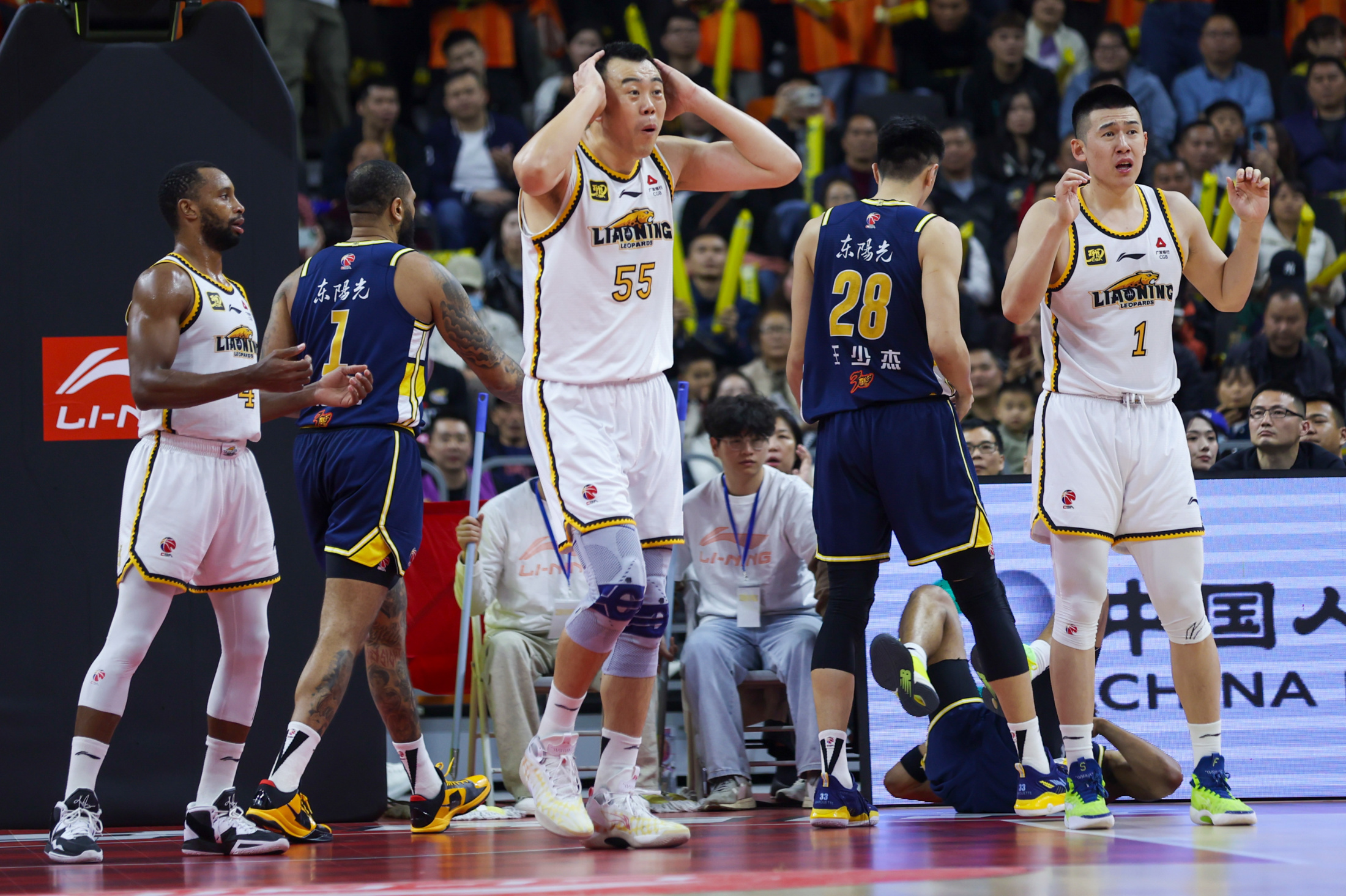 九游体育-包含辽宁本钢发布备战花絮，今夜临场应变，NBA常规赛任务艰巨，资深球员宣示担当的词条